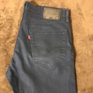 512 Levi’s Jeans